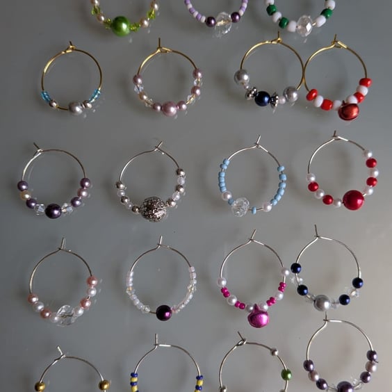 4 or 6 Random Wine Glass Identifier Charms