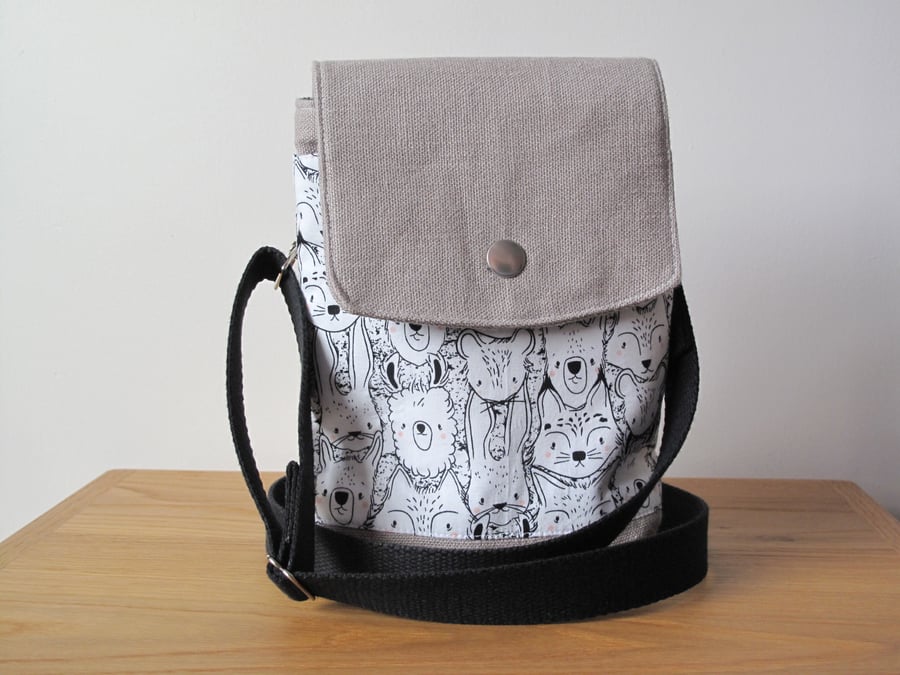 Crossbody Bag  Mobile phone, Dog Walking, Animal Design, compact lightweight bag