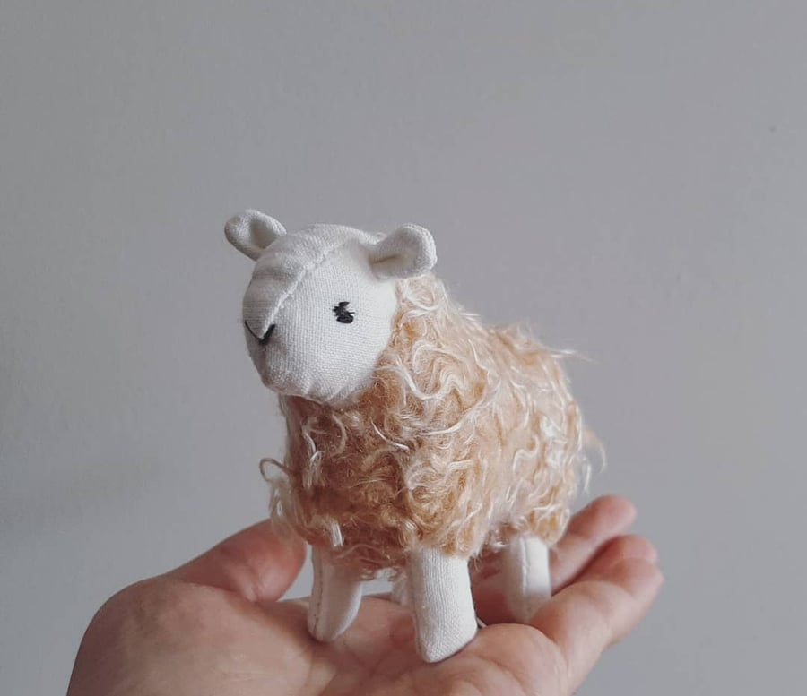 Peachy Sheep, Soft Sculpture
