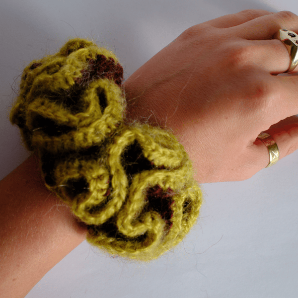 Crocheted Scrunchie 