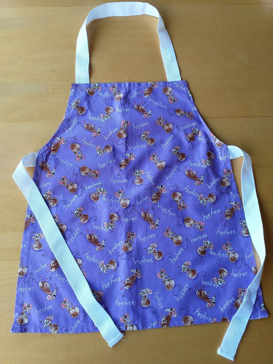 Giggling Mice Apron age 2-6 approximately