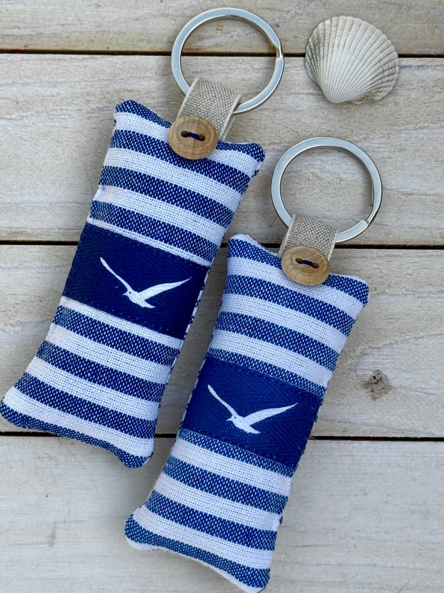 SEAGULL KEY RING - blue and white stripes