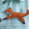 Felt fox brooch