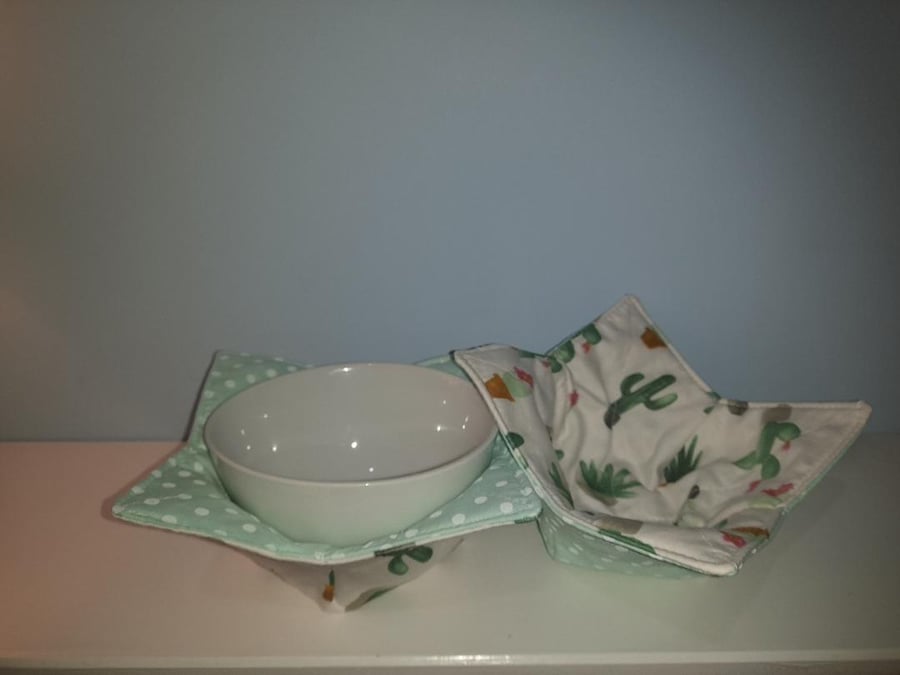 Green Reversible Bowl Cosies for Soups, Porridge, Ice cream 