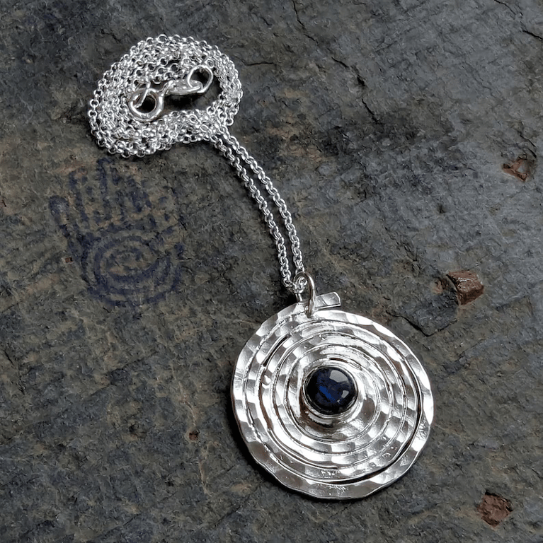 Recycled Sterling Silver Spiral Labradorite pendant: Stone