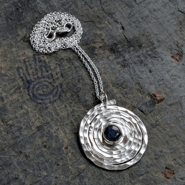 Recycled Sterling Silver Spiral Labradorite pendant: Stone