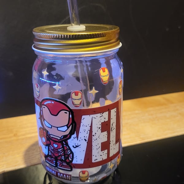 Marvel glass tumbler