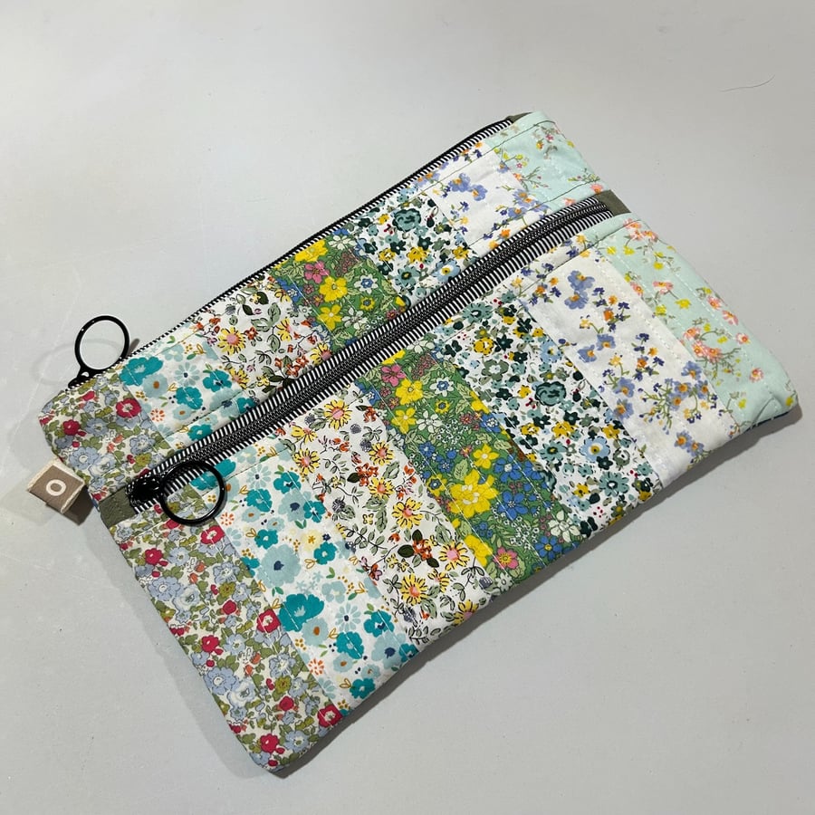 Wildflower Quilted Double Zip Pouch - Black and White Zip