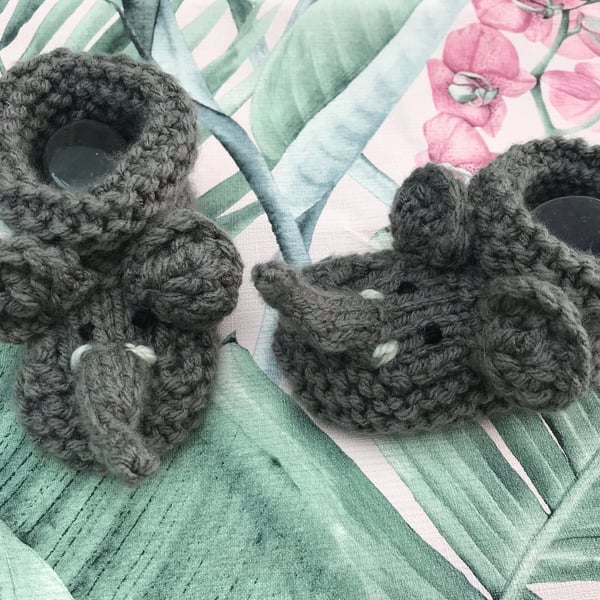 Elephant baby booties , Hand knitted .Baby shower