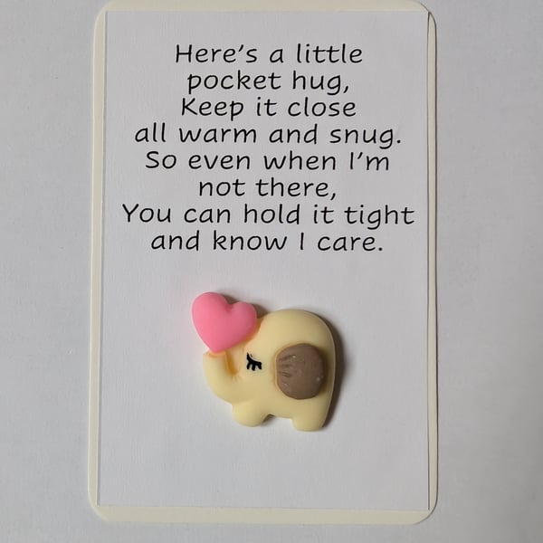 Pocket hugs - elephant