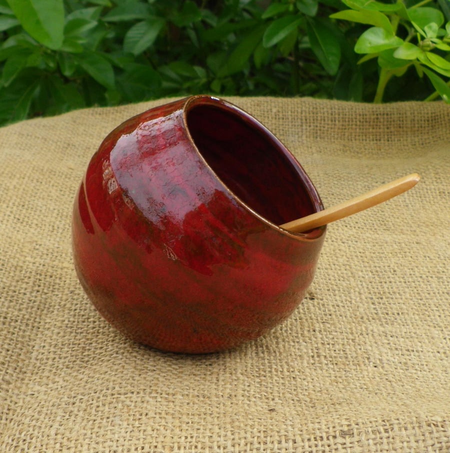 Salt pig or holder ceramic pottery ceramics handthrown