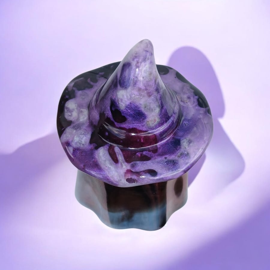 Witchy ghost trinket pot (Lepidolite)