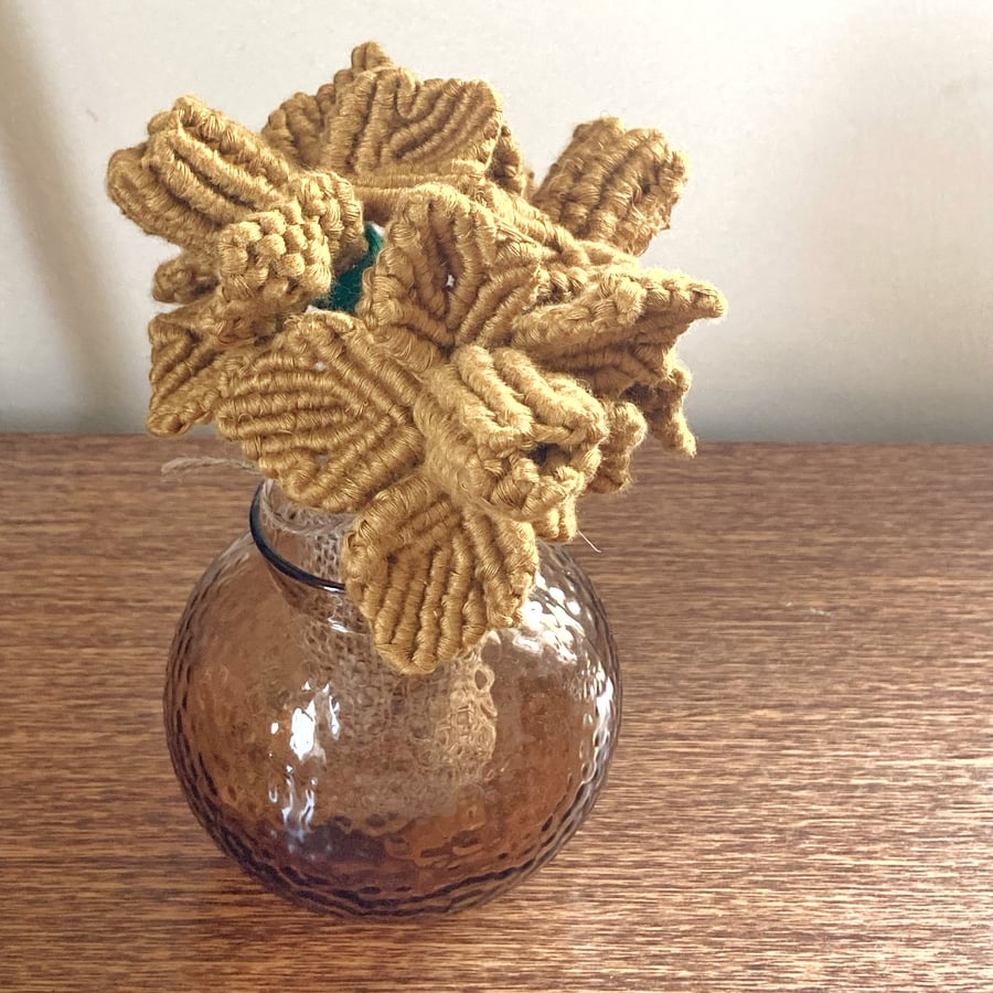 Macrame Daffodils Bouquet, FREE UK DELIVERY