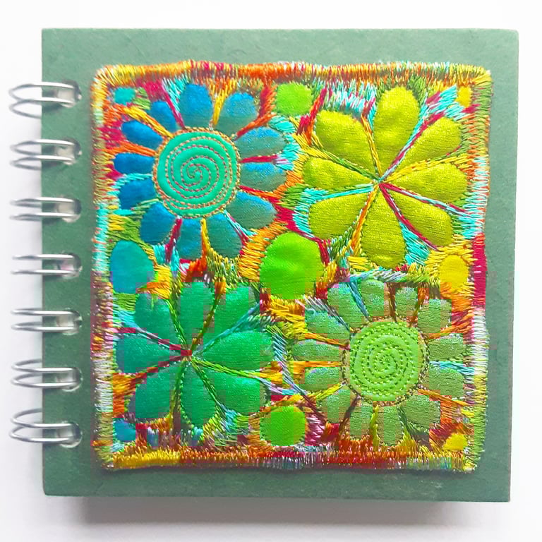 Sketchbook Spiral Bound Square 4 x 4 inches Free Machine Embroidery Cover