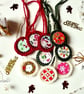 Christmas gift tags - Reusable box toppers - Gift wrap accessories - Image 4