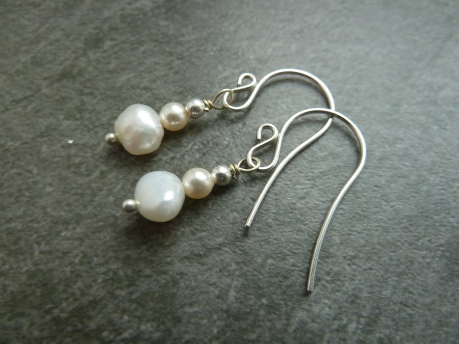 sterling silver earrings, freshwater pearl
