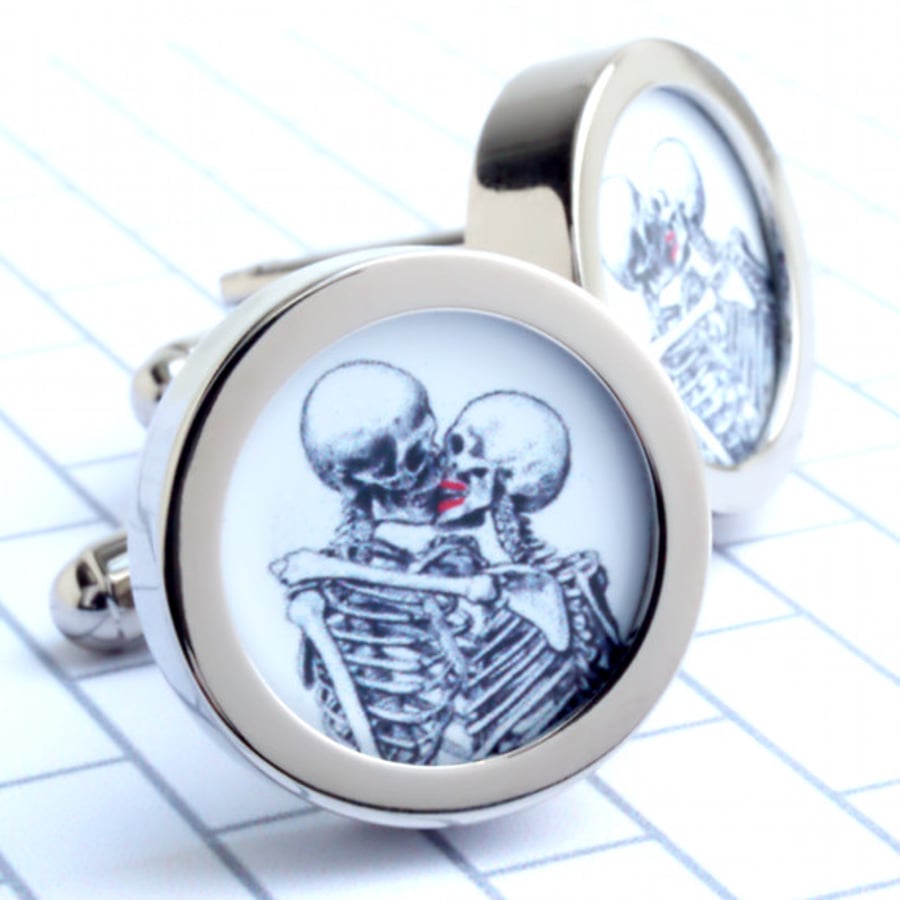 Skeletons Kissing Cuff Links
