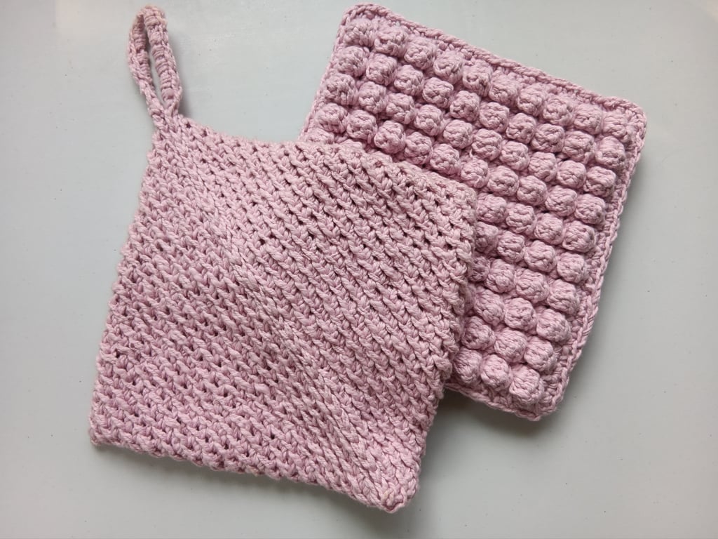 Crochet Pot Holder and Pot Stand Kitchen Set (Shell Pink)