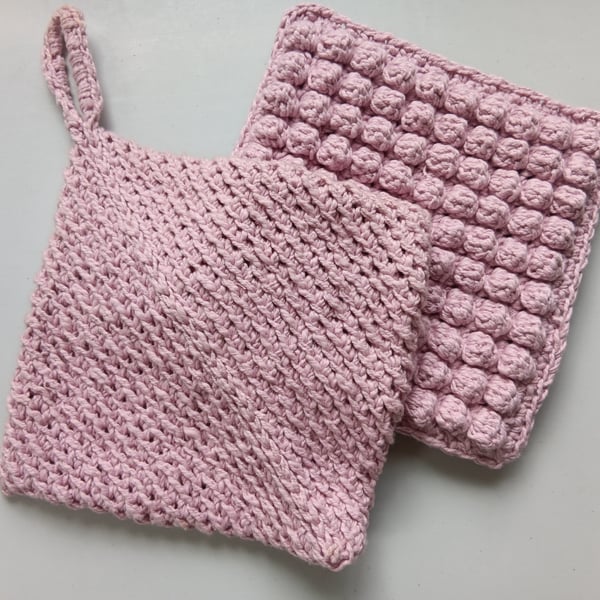 Crochet Pot Holder and Pot Stand Kitchen Set (Shell Pink)