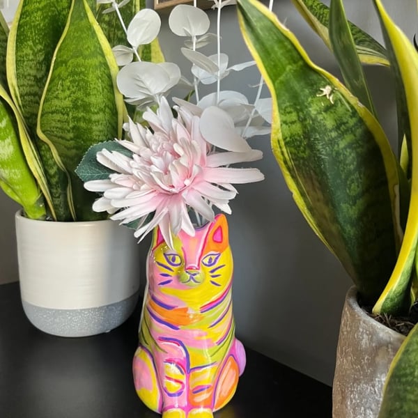 Handpainted Cat Vase – pop art cat lover cat Home Decor, Cute Animal Gift