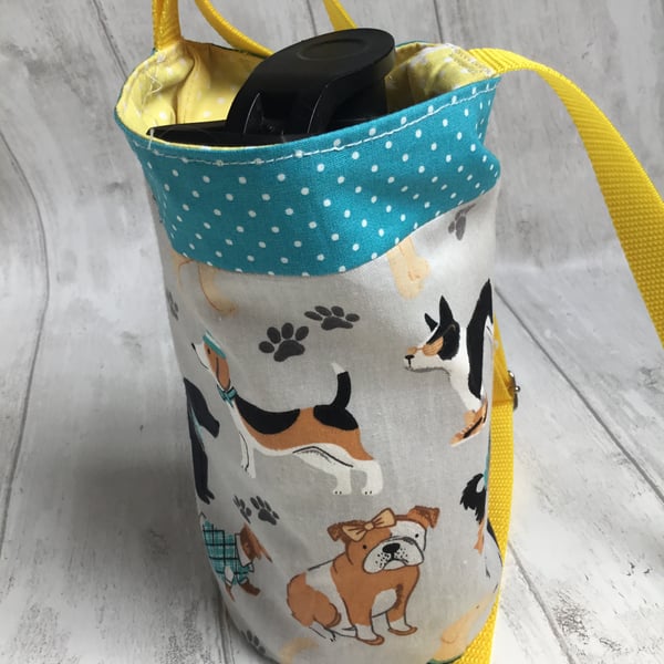 Water bottle carrier with phone pocket. Grey, turquoise and yellow dog design.
