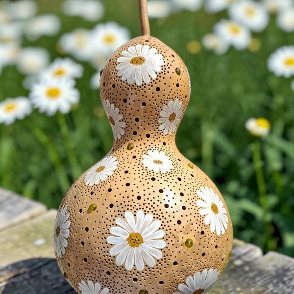Spring Daisies Gourd Lamp