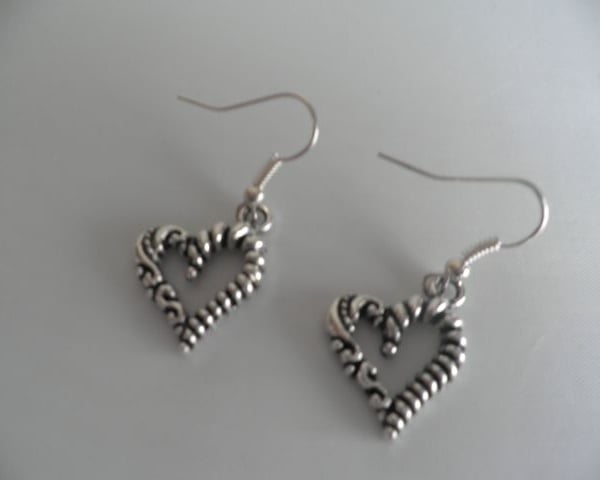 Heart Earrings 