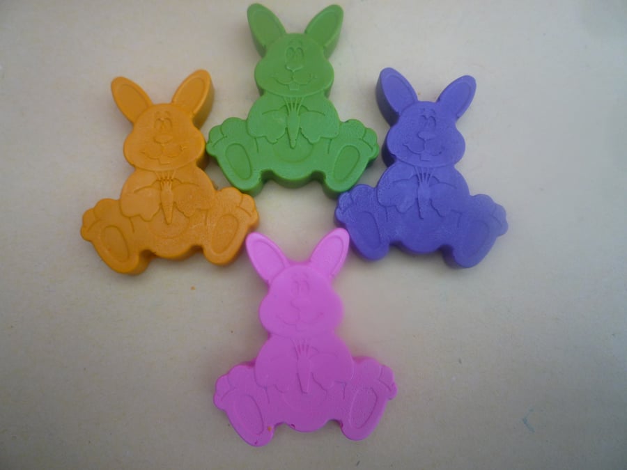 novelty handmade rabbit wax crayons x 6