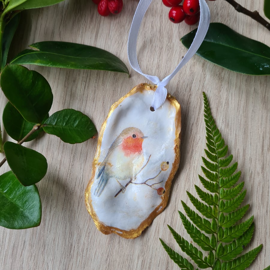 Christmas oyster shell robin hanging decoration