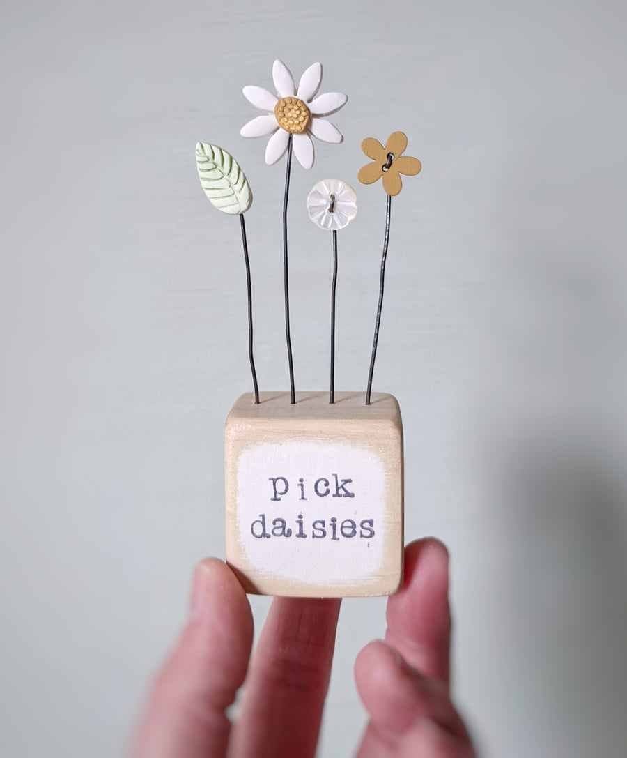 Clay Daisy and Button Flowers in a Painted Wood Block 'pick daisies'