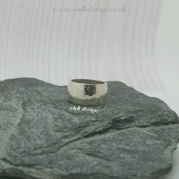 Sterling silver textured domed ring size M