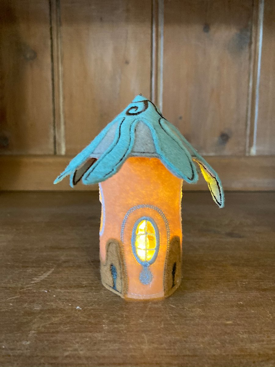 Small felt battery tea light Fairy house. 