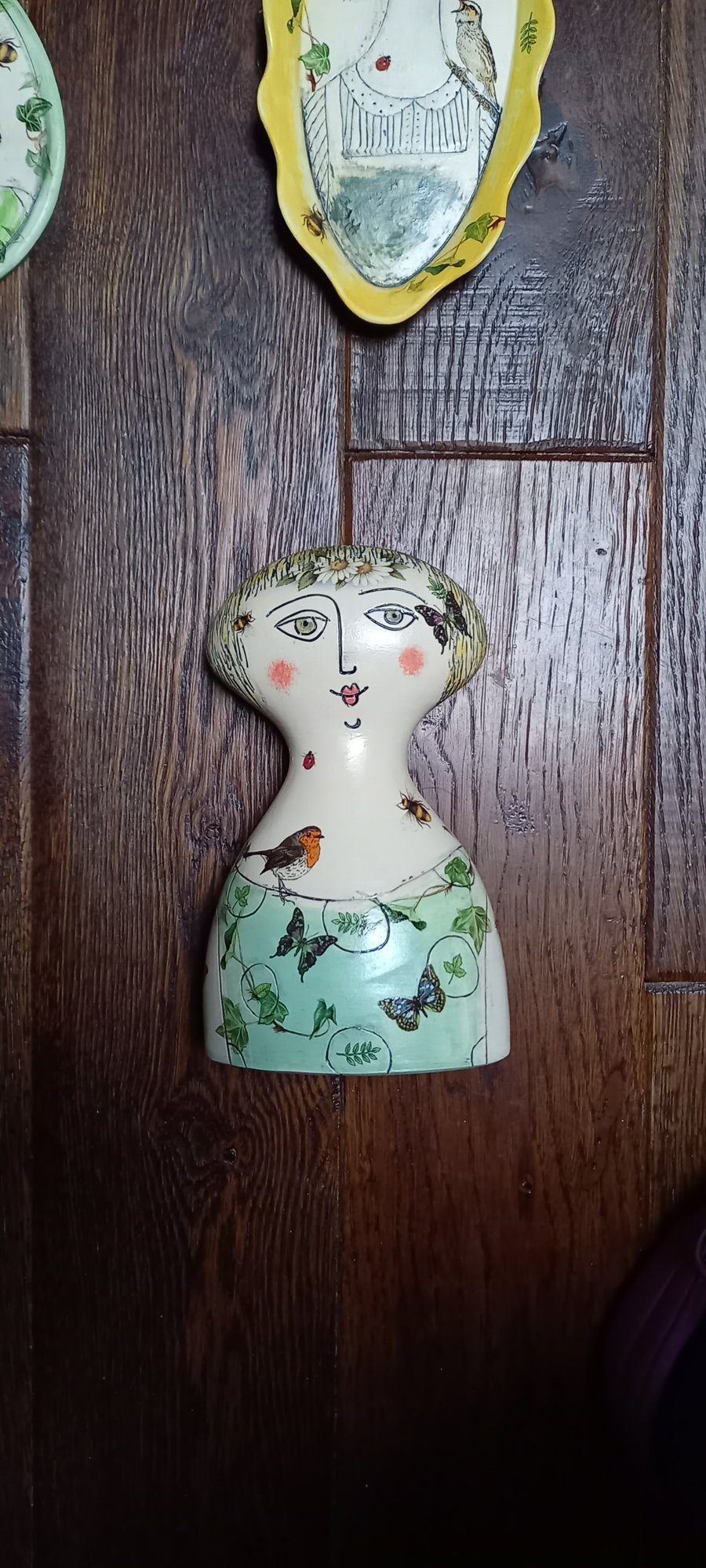 Figurative ceramic vase 