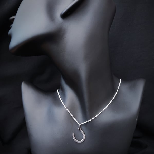 Unique sterling silver horseshoe pendant