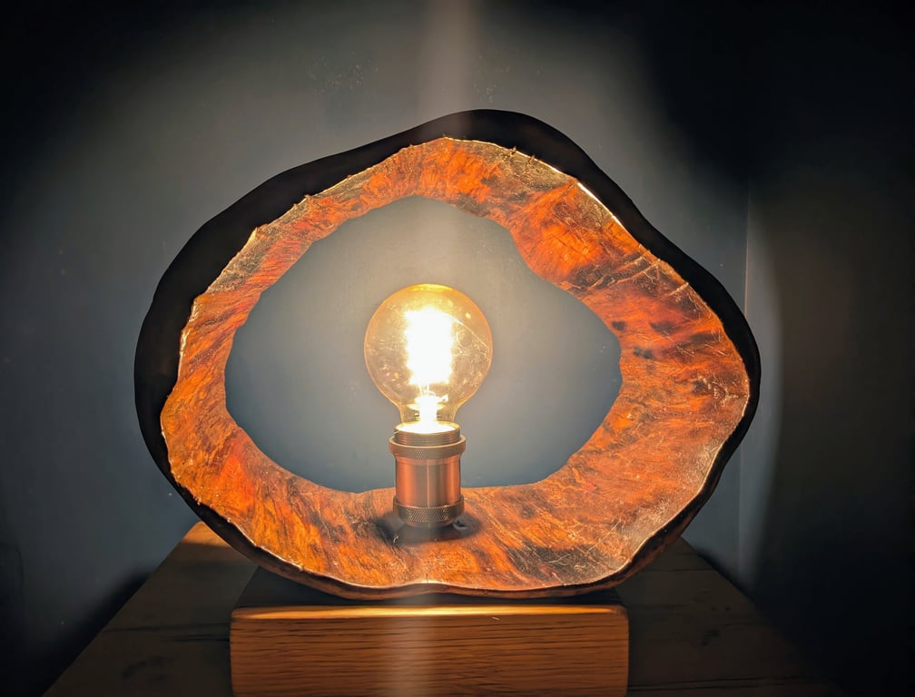 Apple tree trunk table lamp