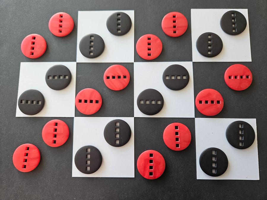 Art Decco Style Pearlised Decorative Button 23mm 7 8" RED & BLACK