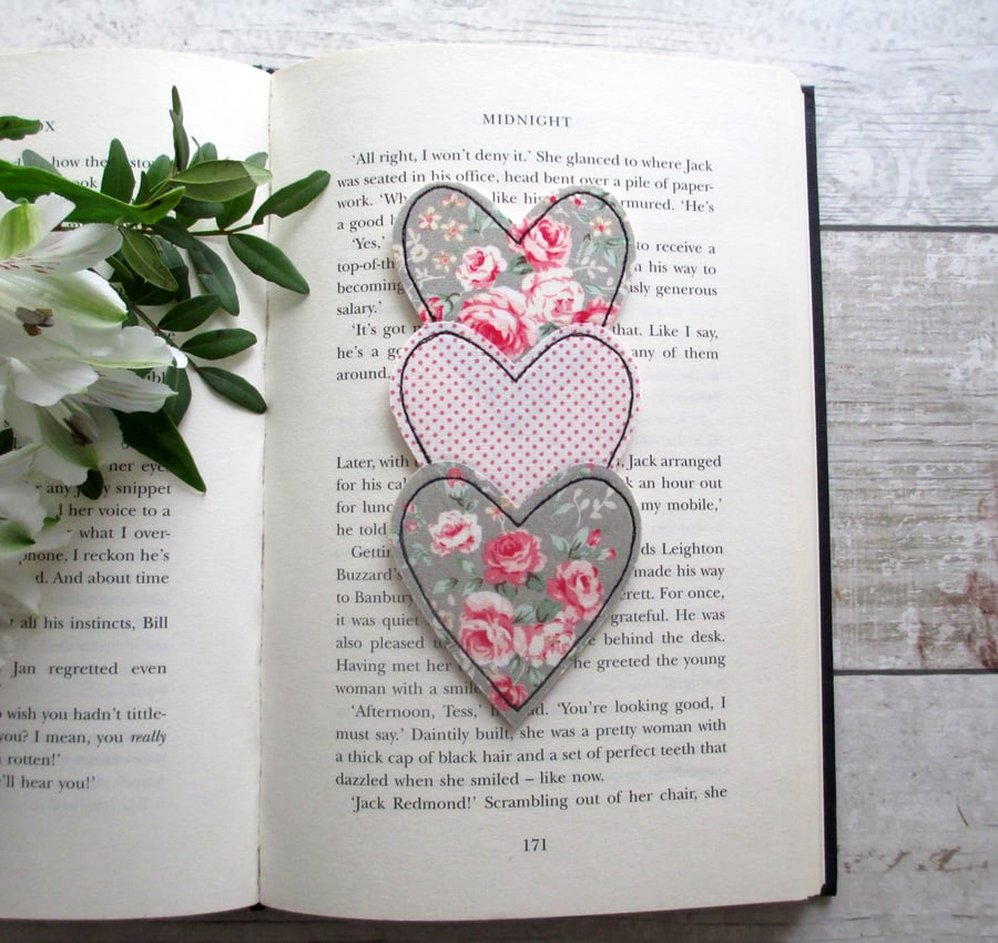 Fabric hearts bookmark