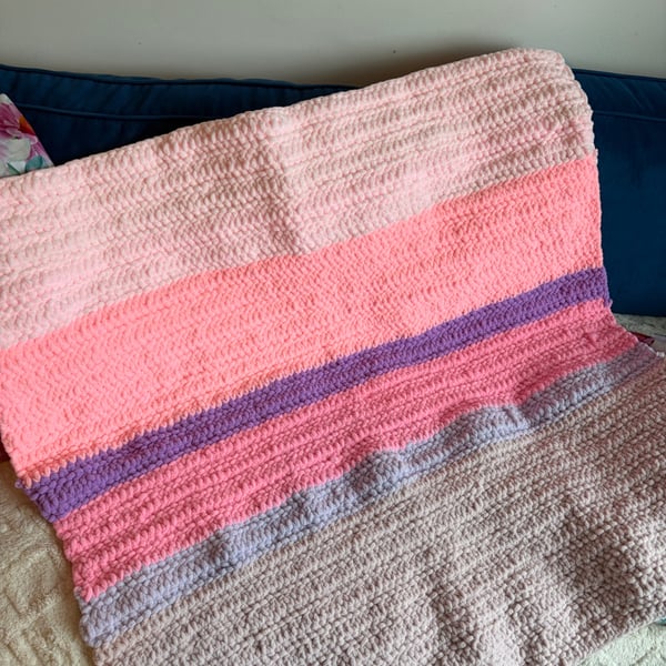 Crochet baby blanket