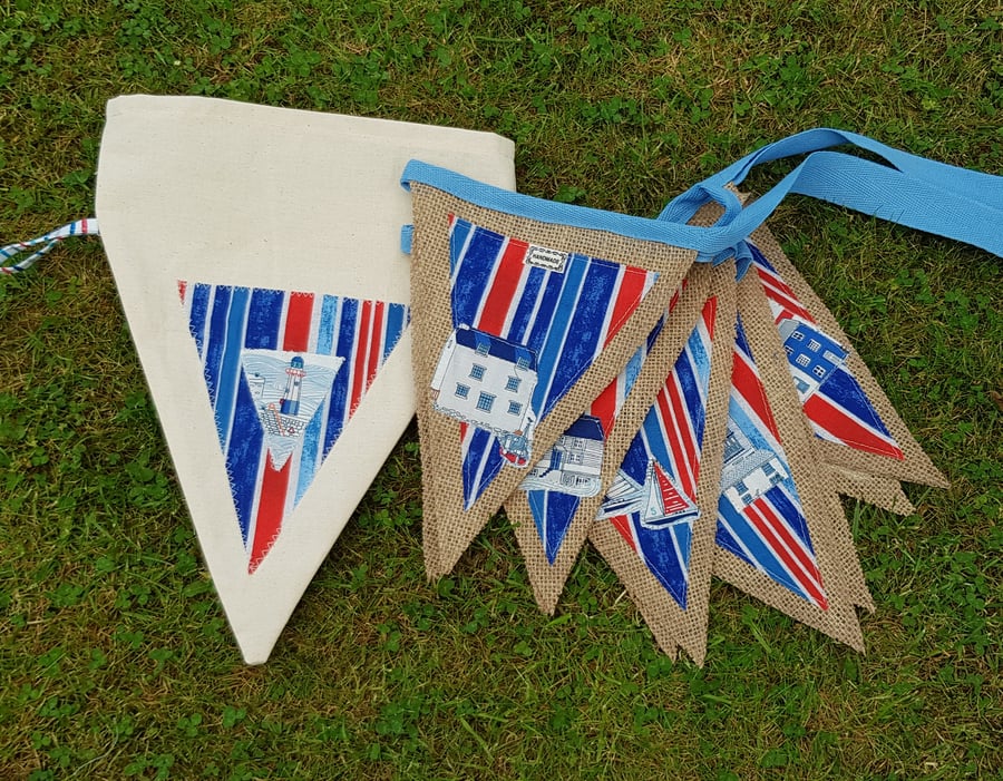 Seaside bunting 