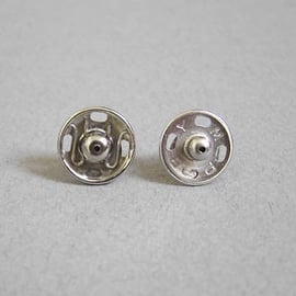 Popper earring studs