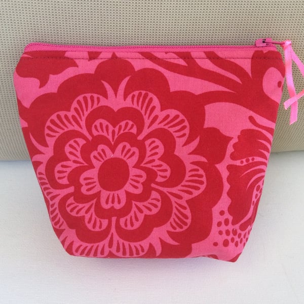 Floral Make Up Bag, Red blossoms and leaves on a pink background