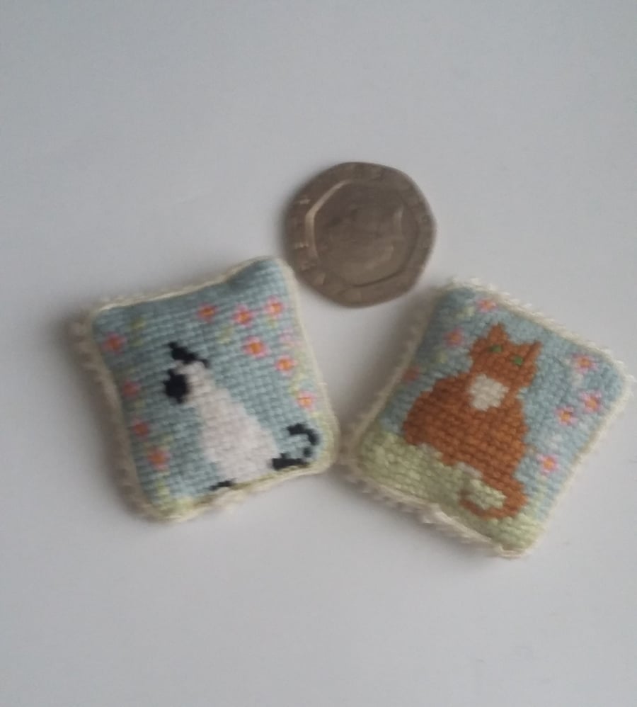 1.12TH SCALE CROSS STITCHED CUSHIONS WITH CATS