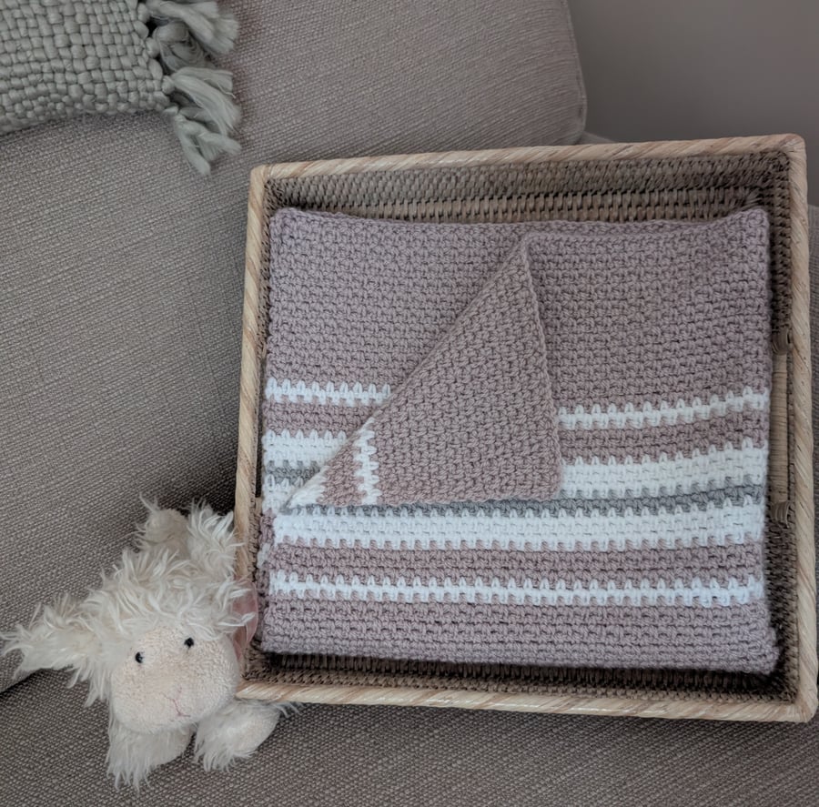 Stunning Crochet Baby Blanket in beautiful soft pink, grey and white yarn
