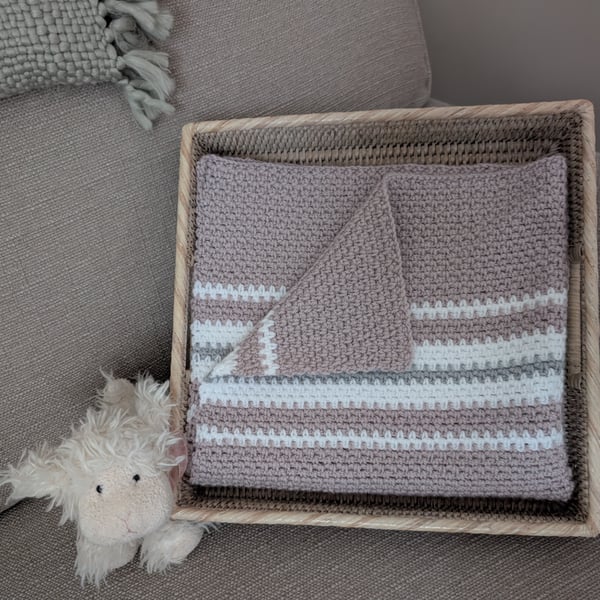 Stunning Crochet Baby Blanket in beautiful soft pink, grey and white yarn