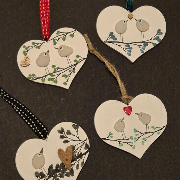 Set of 4 handmade hanging wood hearts with seaham seaglass birds love 
