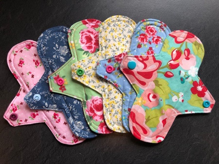 Pack of 10 reusable panty liners 7" long 