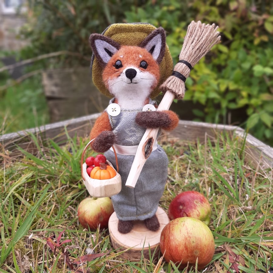 Miss Mabel Russett - Needle Felted Fox Sculpture