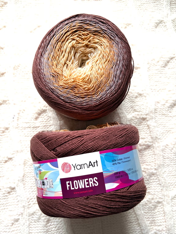 1 cake x 250g YarnArt Flowers Yarn Cake - Colour 284 : Cotton Blend