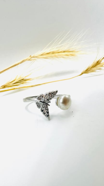 Salt and Wings Pearl Adjustable Butterfly Ring