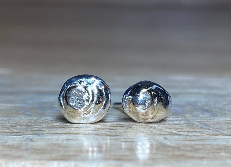 Handmade Sterling & Fine Silver Stud Earrings with 9ct Gold